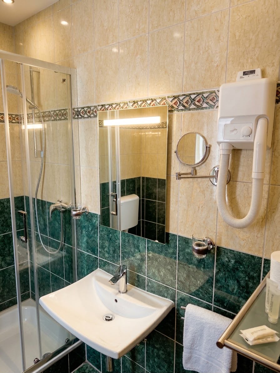 Badezimmer im Hotel Wali Bielefeld
