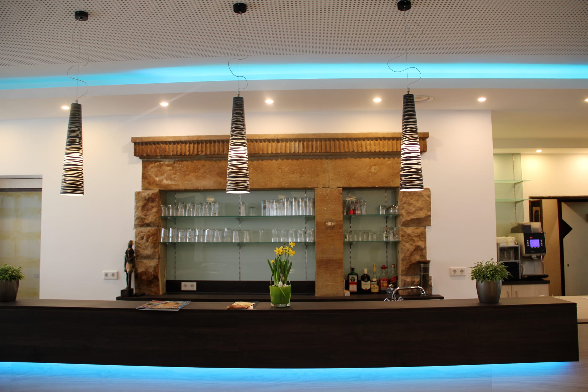 Lobby und Bar im Hotel Wali Bielefeld